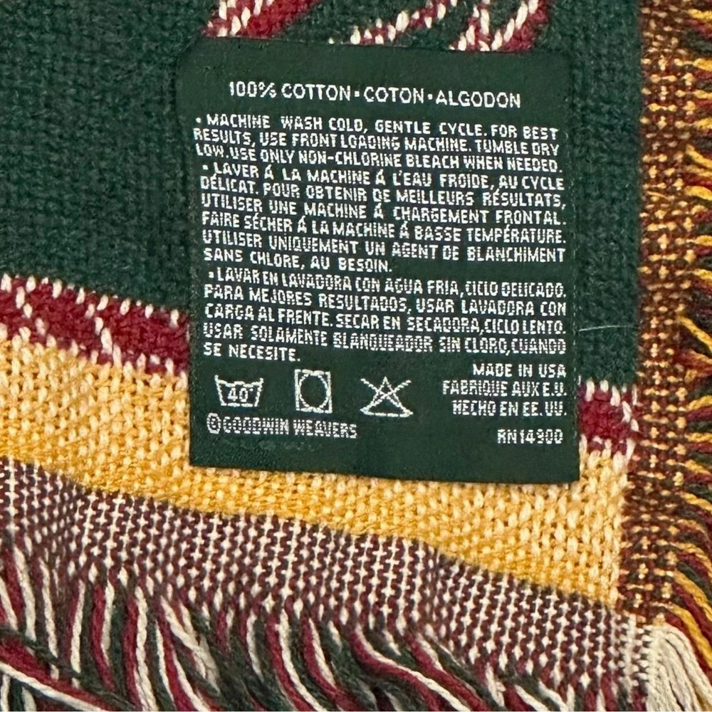 Goodwin Weavers Wreath Christmas Holiday Tapestry Throw Cotton‎ Green Red 60 X50